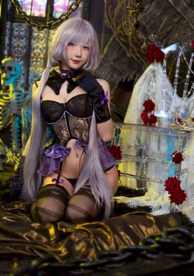 欧美美女人体射精_高清直播在线观看
